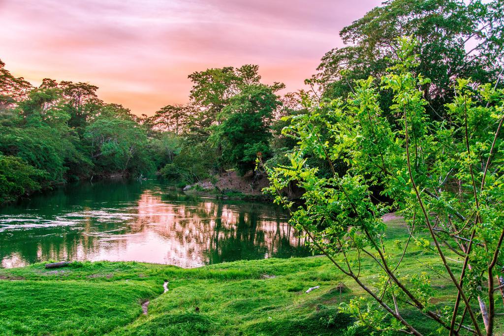Dream Valley Belize Teakettle Village Экстерьер фото